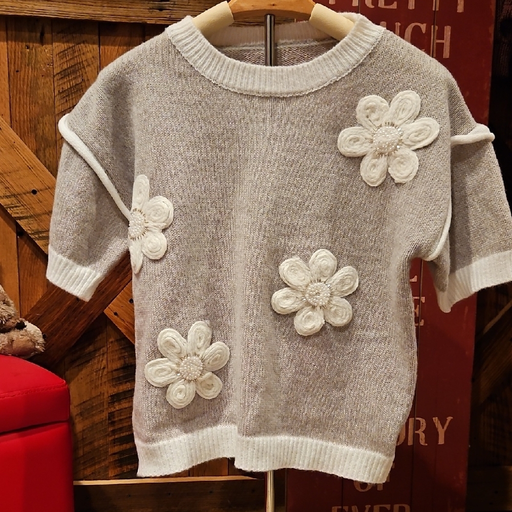 070 Gray Sweater with White Floral Appliques